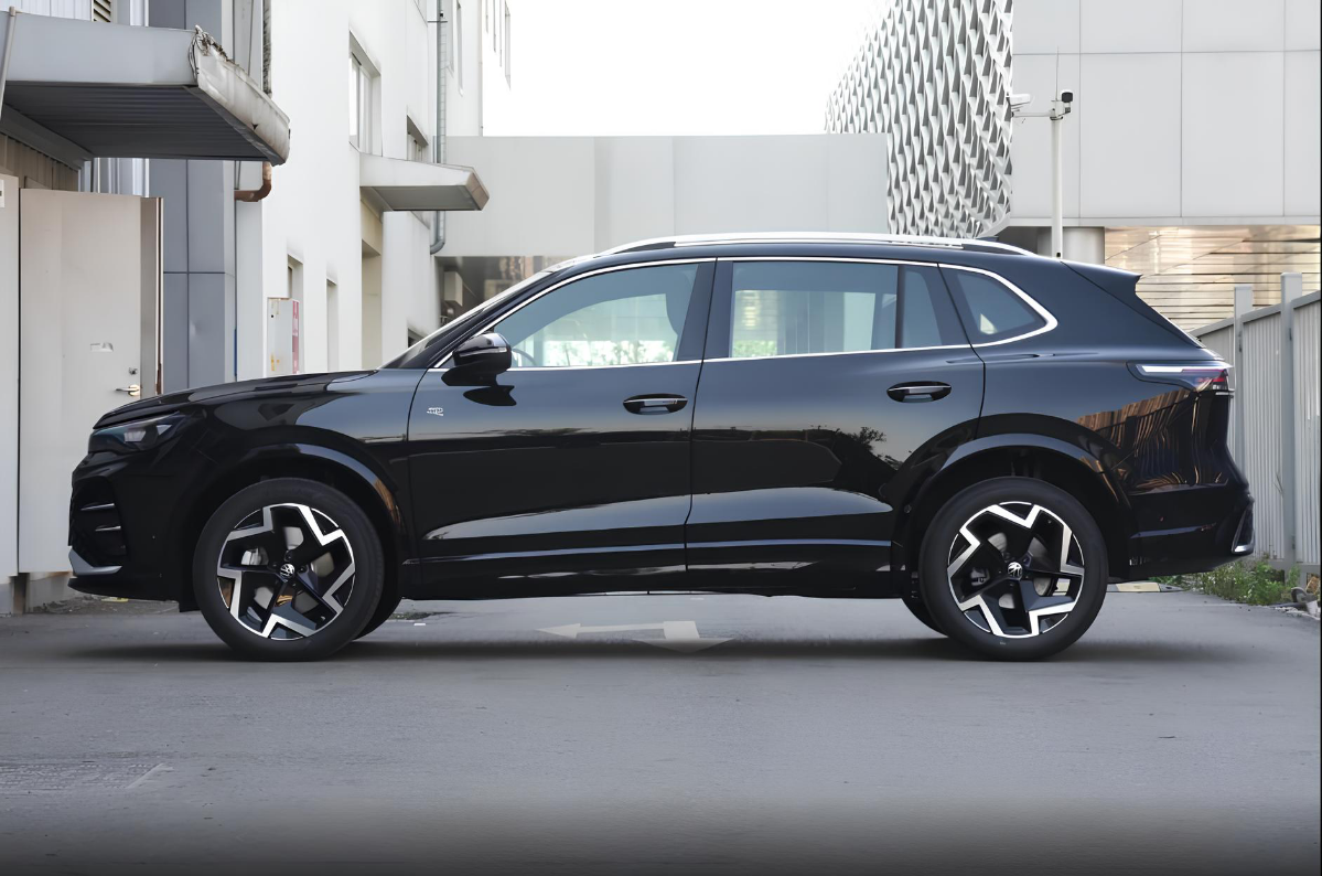 Volkswagen Tiguan L Pro R-Line | Сетка — социальная сеть от hh.ru