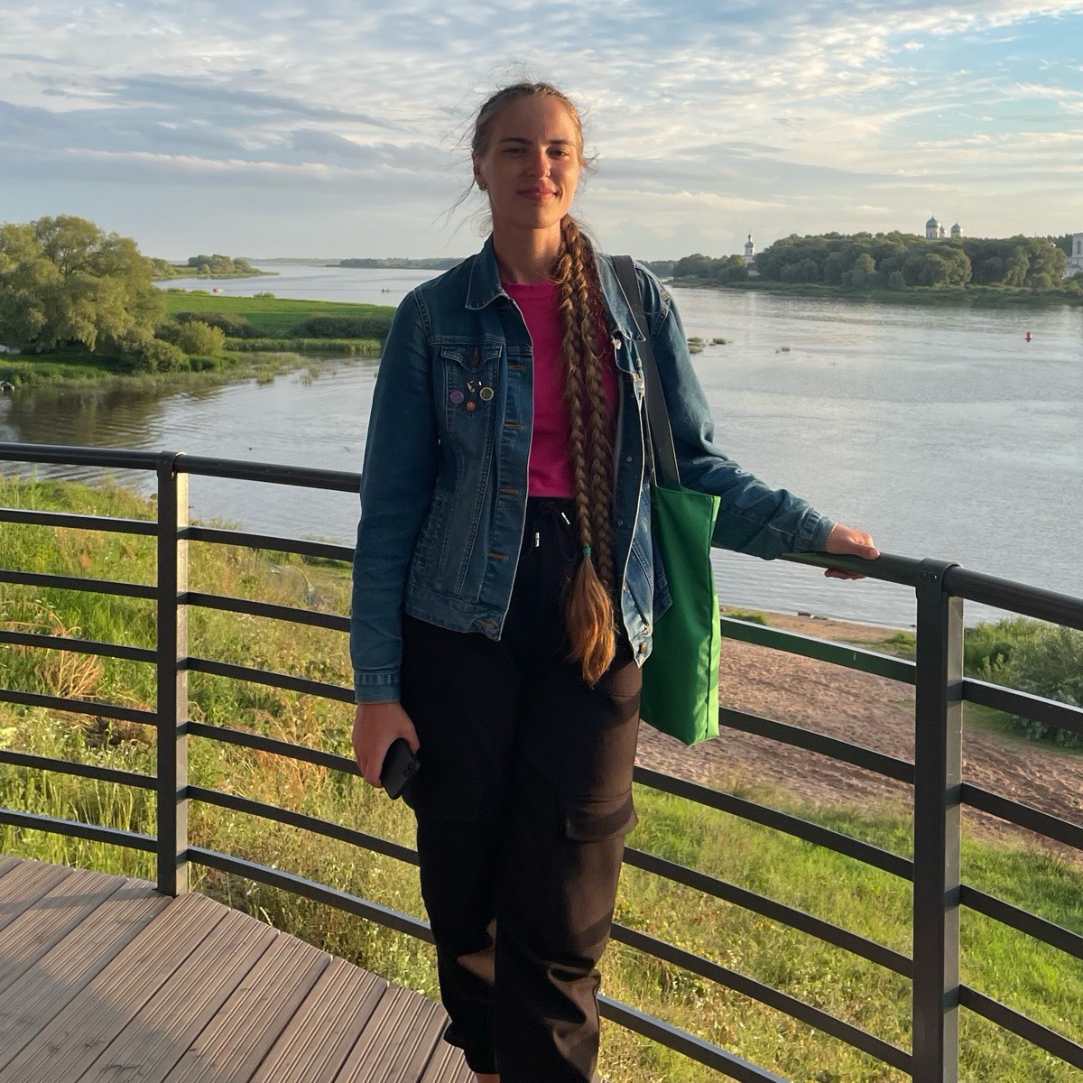 Анна Есенина