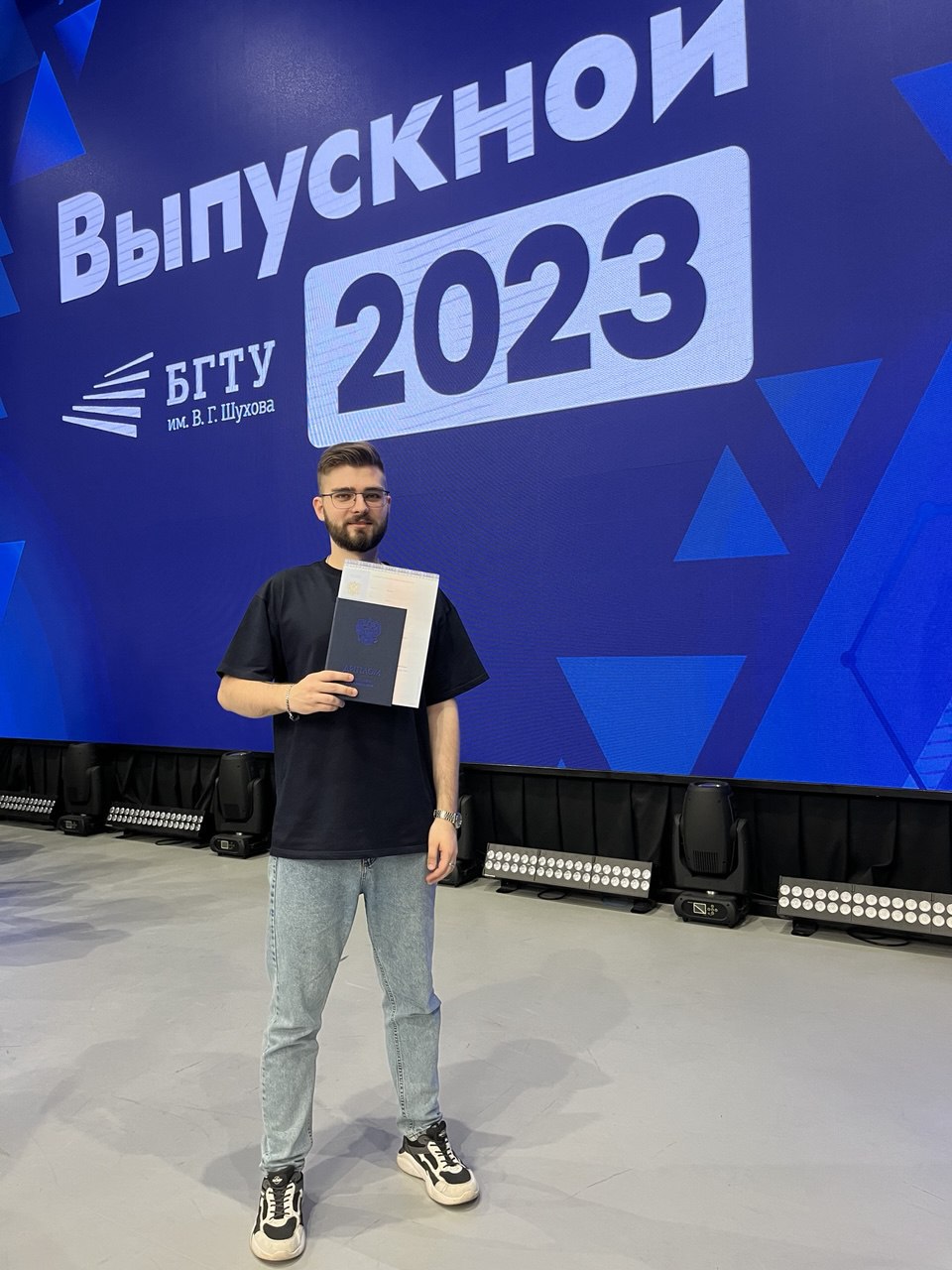 БАКАЛАВРСКАЯ ВКР
🧑‍🎓 Принял решение обнародовать свою бакалаврскую выпускную квалификационную работу на тему "Разработка автоматизированного электропривода экспериментального ленточного конвейера" | Сетка — социальная сеть от hh.ru