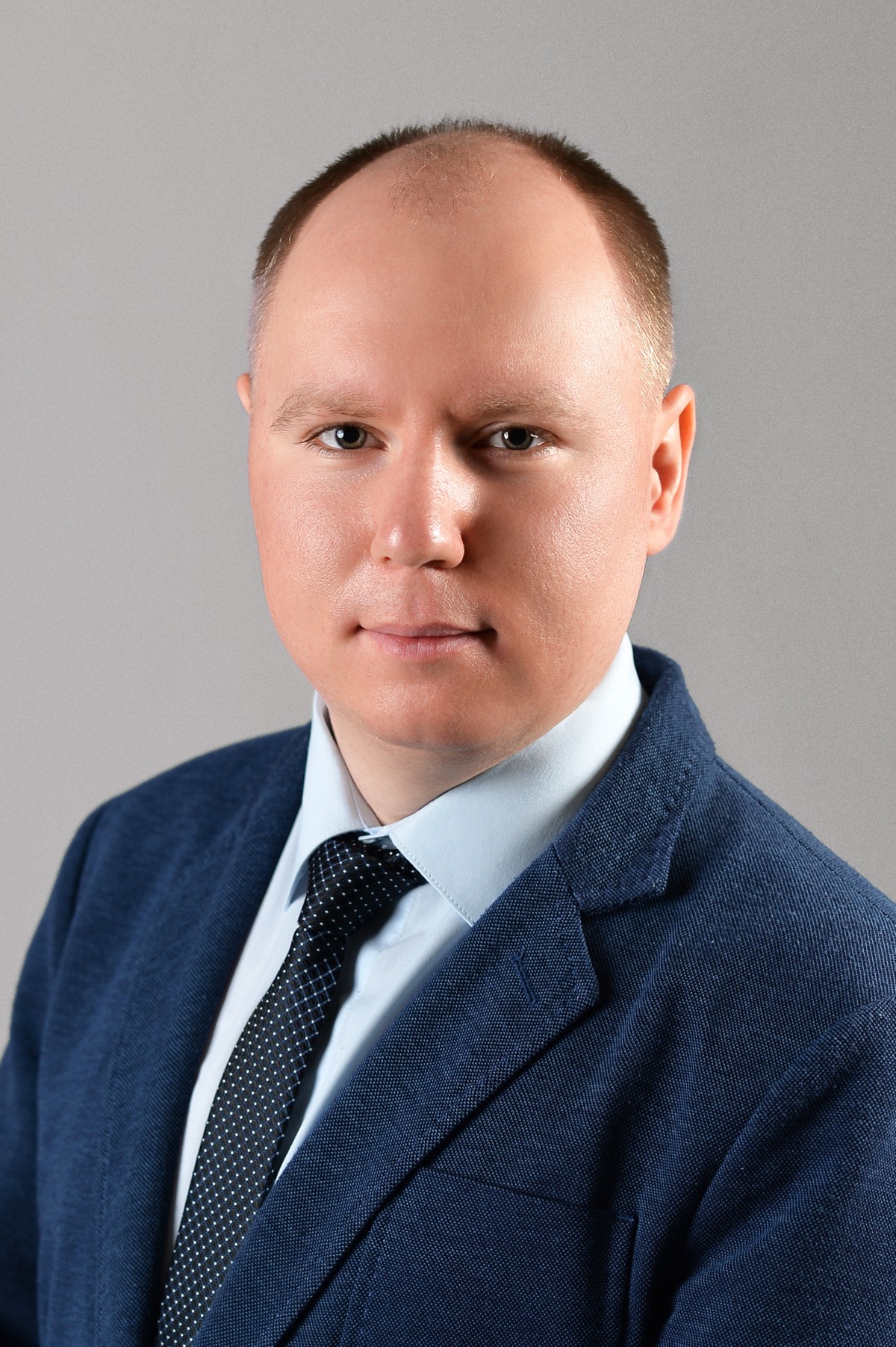Олег Овчинников