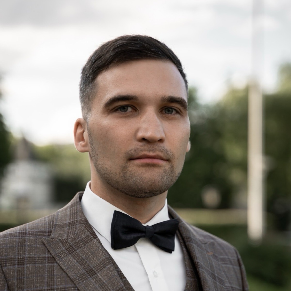 Станислав Дикарев