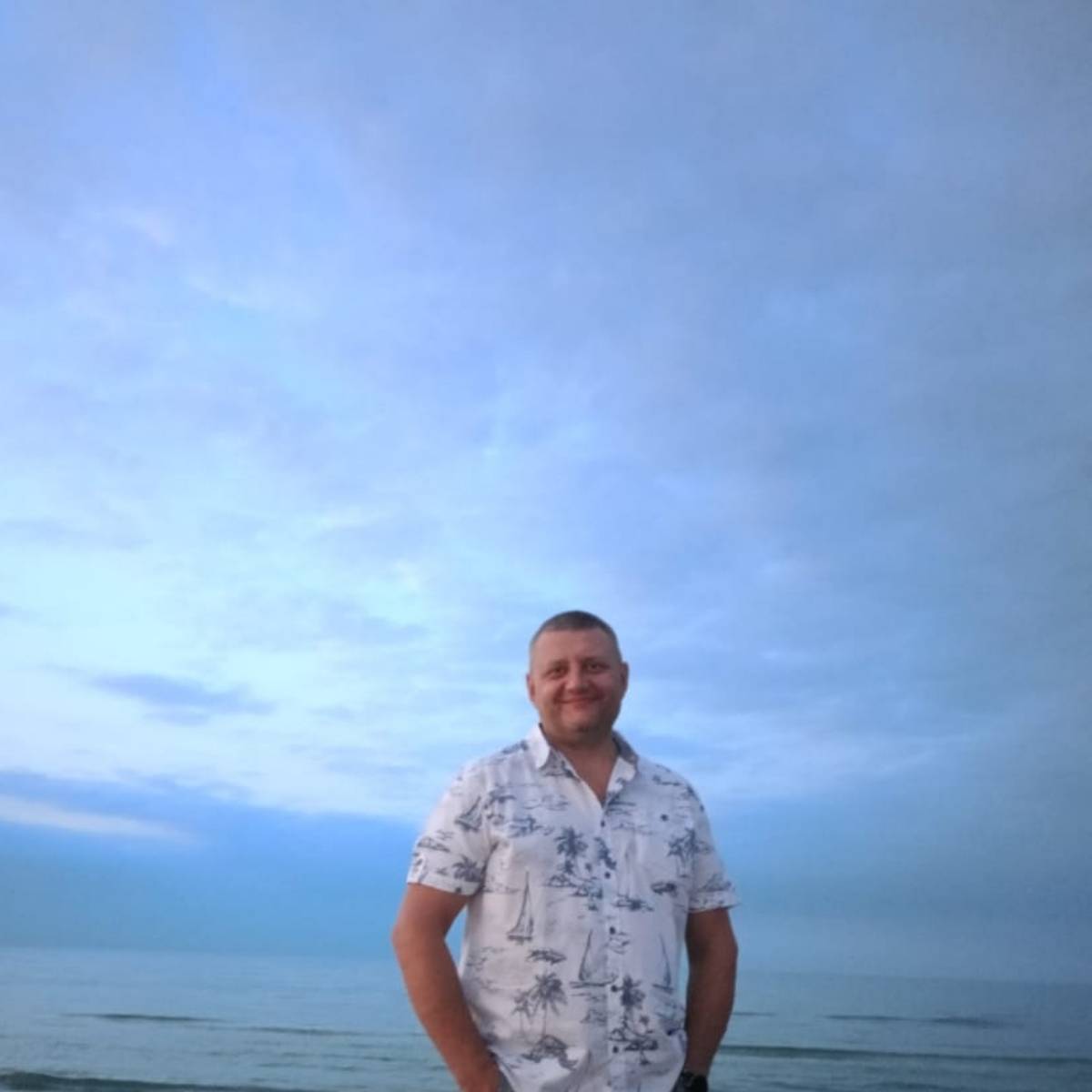 Алексей Азаренко