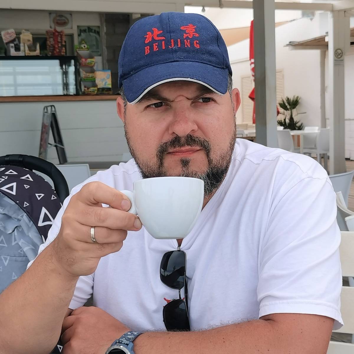 Антон Ешурин