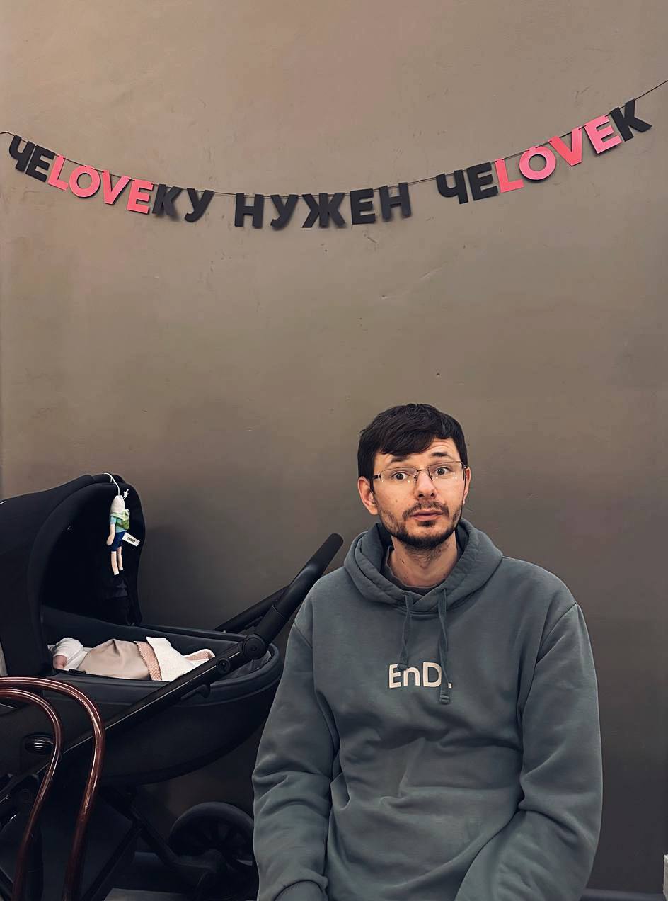 Сегодня мне 34.
Не знаю, есть ли в этом какой-то символизм, но цифра классная. Уже не тридцать, когда вроде ещё молодой и неопытный. И не сорок, где, говорят, ты уже «должен был определиться» | Сетка — социальная сеть от hh.ru