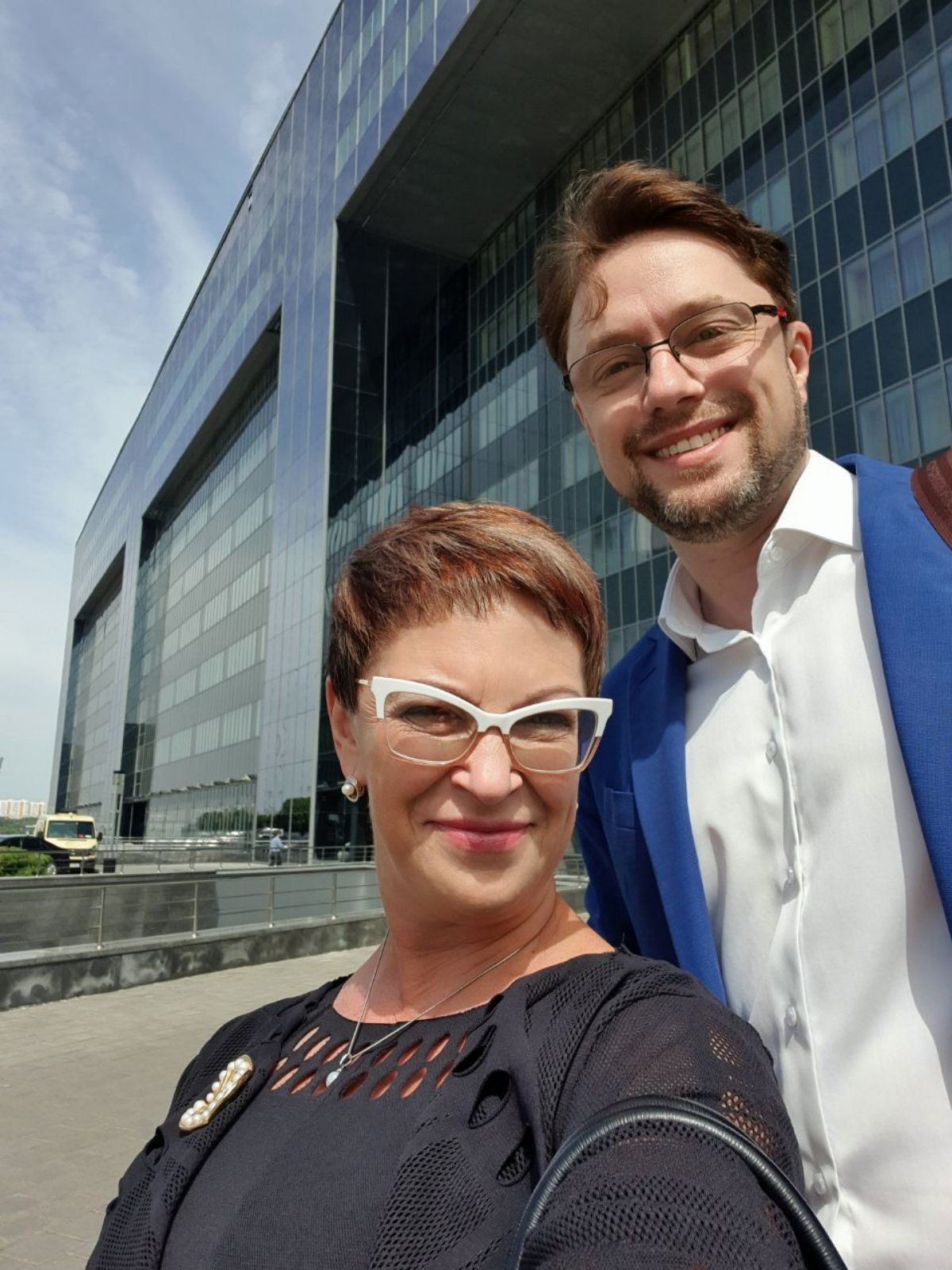 🔥Вчера отдали на согласование новый, юбилейный номер журнала "Бренд врача". 
На следующей неделе,  надеюсь,  номер  уже "пойдет в народ" | Сетка — социальная сеть от hh.ru
