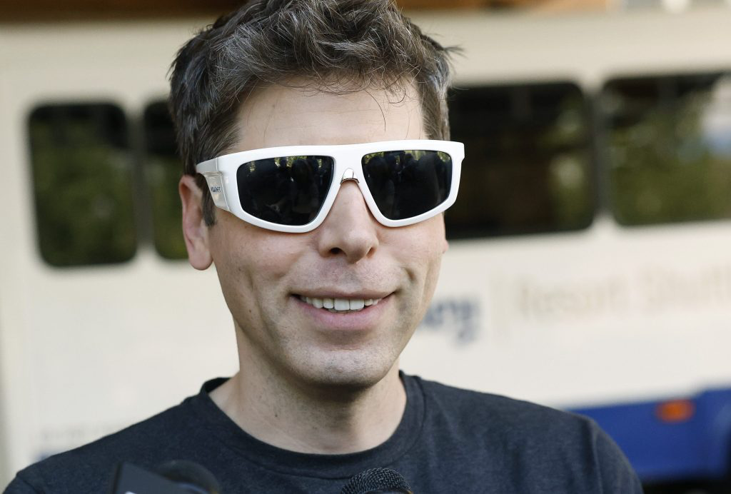 OpenAI привлекли $8,3 млрд в новом раунде инвестиций:
Раунд прошёл на оценке $300 млрд и был переподписан в 5 раз. Крупнейший вклад - $2,8 млрд от Dragoneer Investment Group | Сетка — социальная сеть от hh.ru