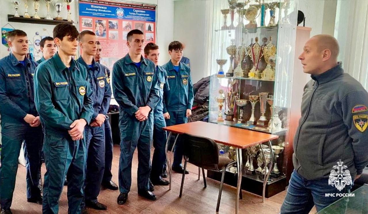 👏 231 человека за полгода спасли специалисты поисково-спасательного отряда Ставрополя
В их числе — 32 ребёнка, рассказали в администрации краевой столицы | Сетка — социальная сеть от hh.ru