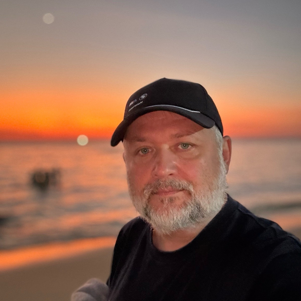 Леонид Костюк