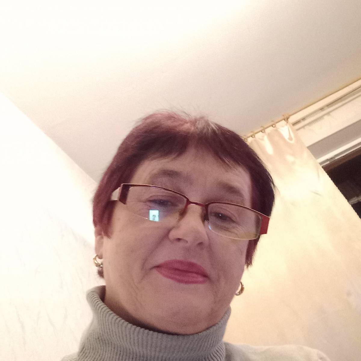 Елена Янковскся