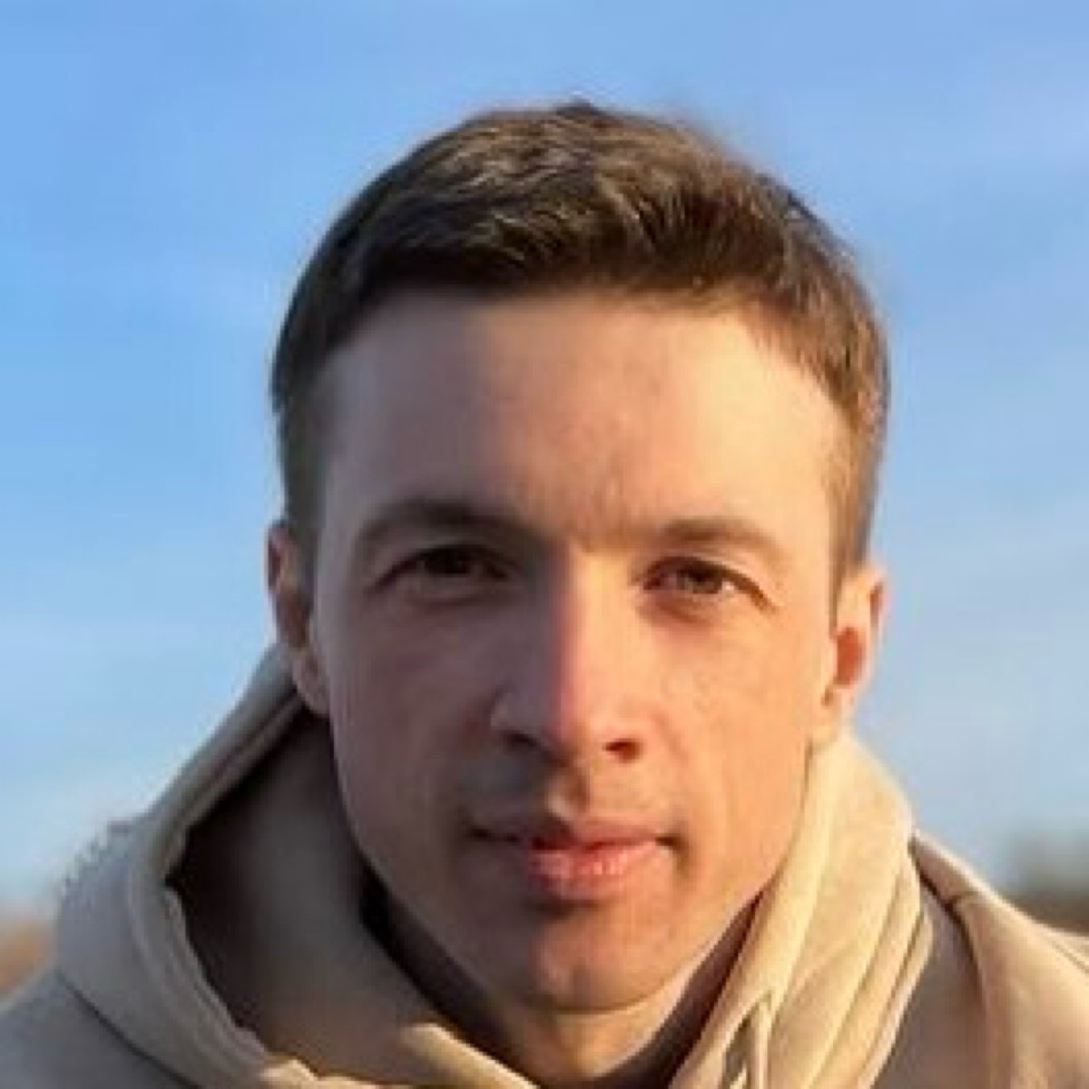 Юрий Зверьков
