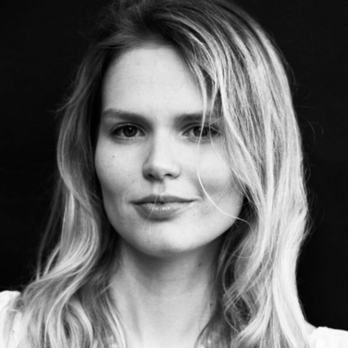 Арина Арнет | Сетка — социальная сеть от hh.ru