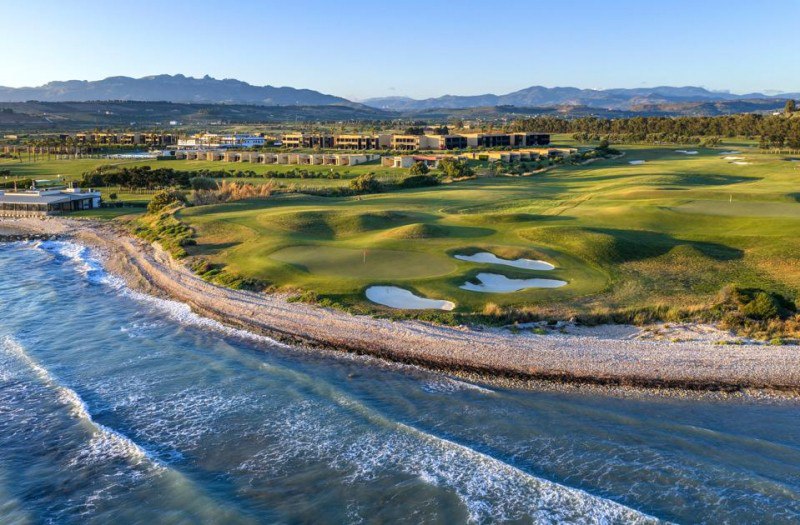 Rocco Forte’s Retreat In Sicily — Verdura Resort
Verdura Resort, a luxurious five-star haven on Sicily’s southwestern coast, boasts two world-class golf courses | Сетка — социальная сеть от hh.ru