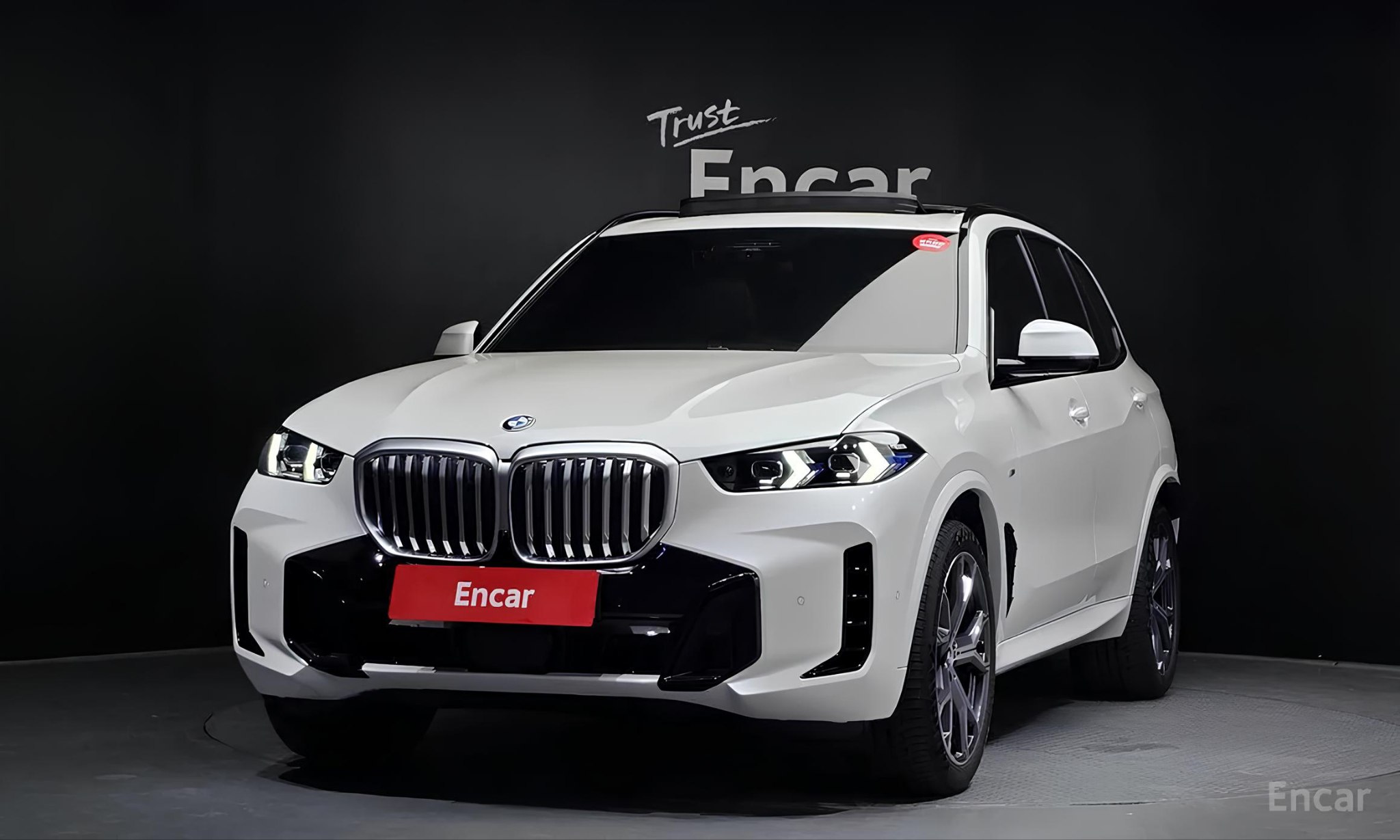 🚘BMW X5 xDrive40i M Sport
✅ Май 2024
✅ Бензин 3.0 л на 381 л.с | Сетка — социальная сеть от hh.ru