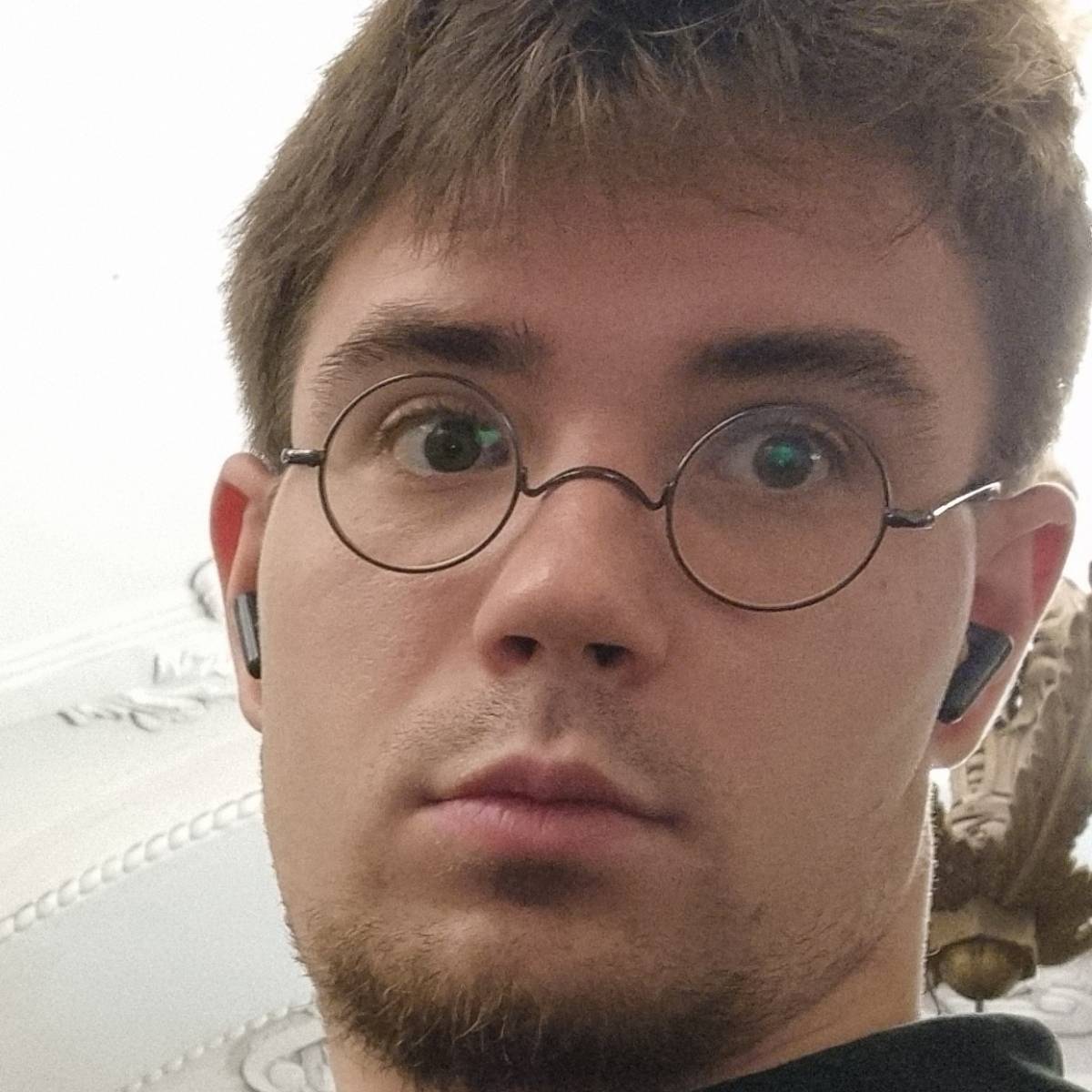 Марк Лученинов