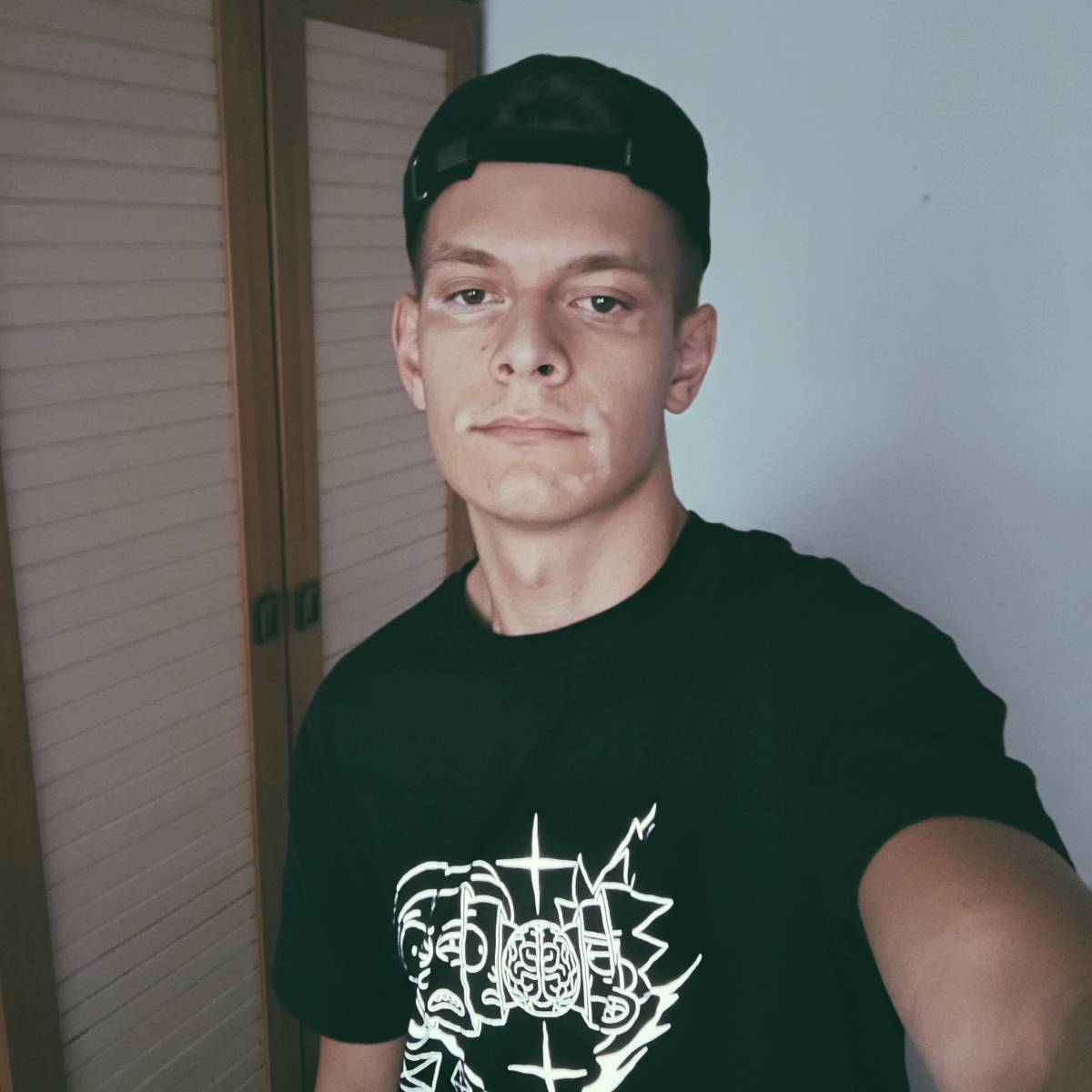 Евгений Буторов