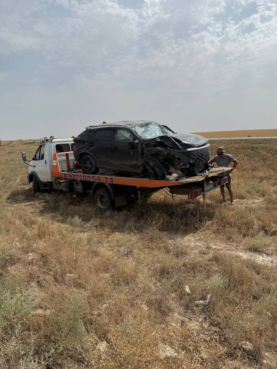 Вот так завершилась наша поездка на могилу к моему другу Олегу, который захоронен в городе Прохладный, Кабардино-Балкария. По пути хотели заехать на Эльбрус.
Но не доехали | Сетка — социальная сеть от hh.ru