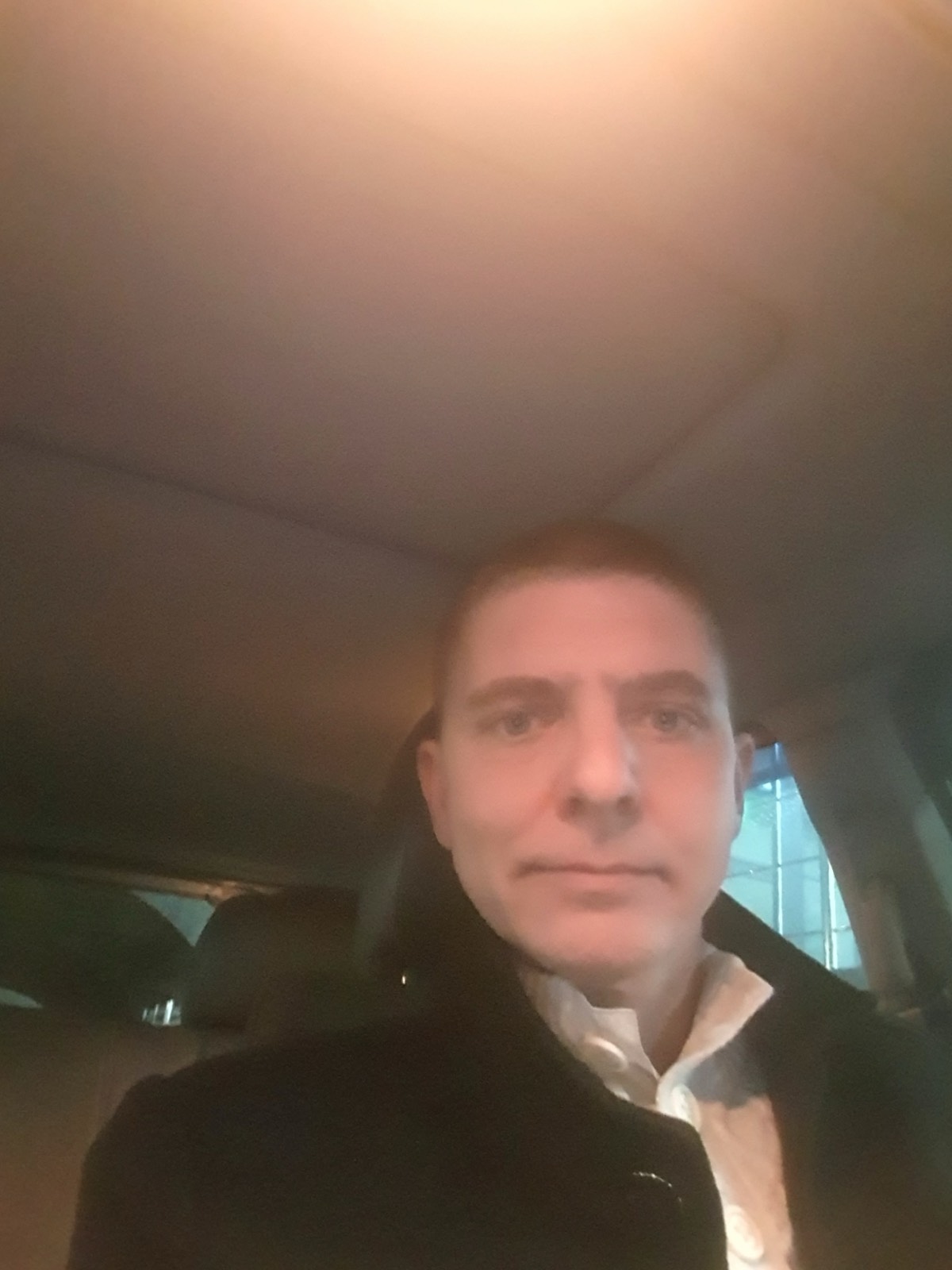Олег Черников