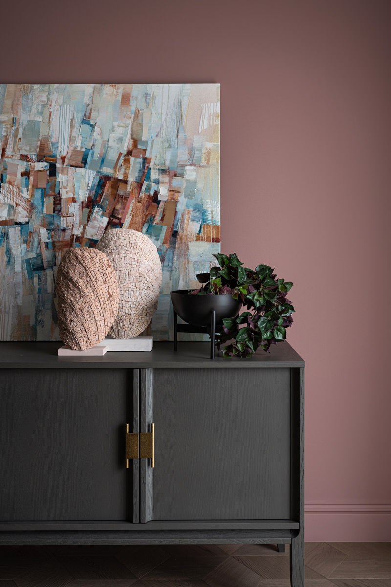 Проект дизайнера Ирины Давыдовой, где функциональный минимализм с иронией легко уживается с этническими мотивами. Смотрите на сайте wajournal.ru
Автор проекта: дизайнер Ирина Давыдова | Сетка — социальная сеть от hh.ru