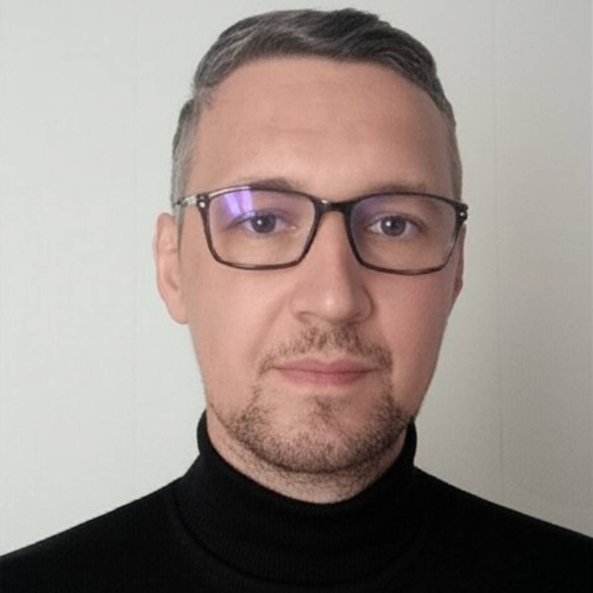 Фирзар Аюпов