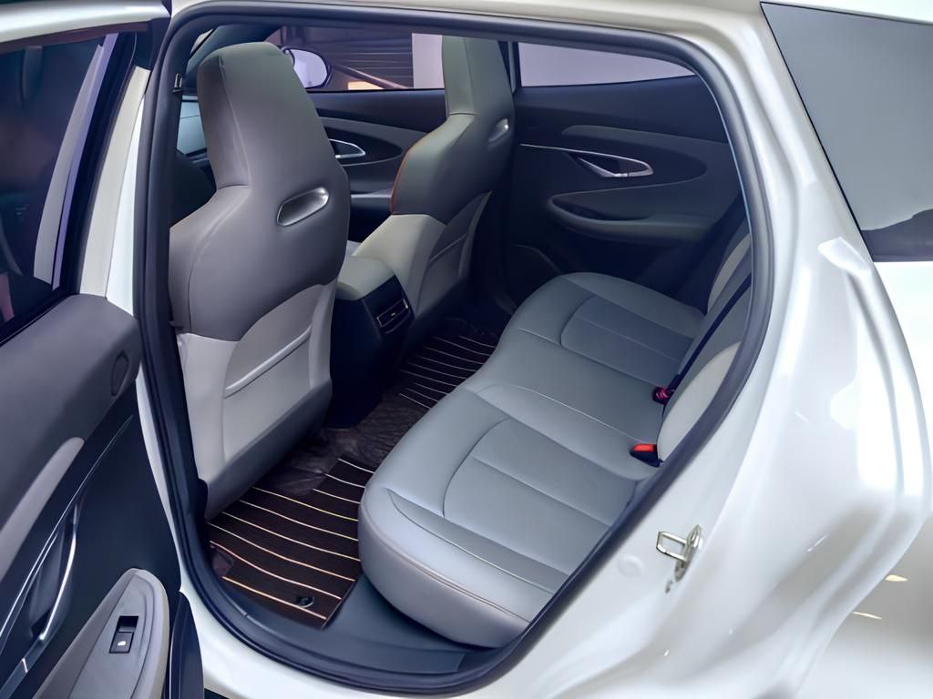 Changan UNI-T Flagship:
Космос по дизайну, земля по цене
✅ 2021 Октябрь, пробег 41515 км
✅ 1.5 Turbo, 188 л.с | Сетка — социальная сеть от hh.ru