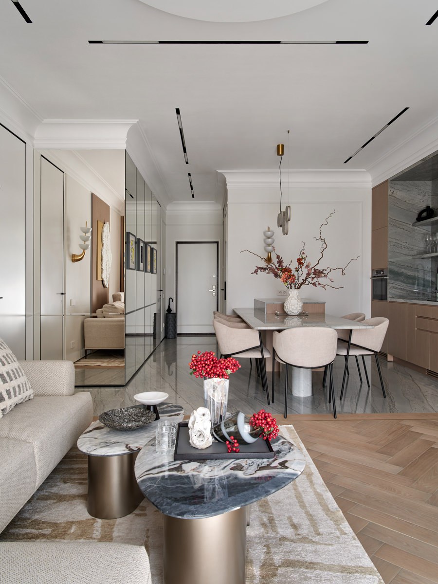 Для отдыха семьи с четырьмя детьми на берегу реки дизайнер Екатерина Реброва создала не просто временное жилье, а настоящий дом с продуманной планировкой и теплой атмосферой | Сетка — социальная сеть от hh.ru