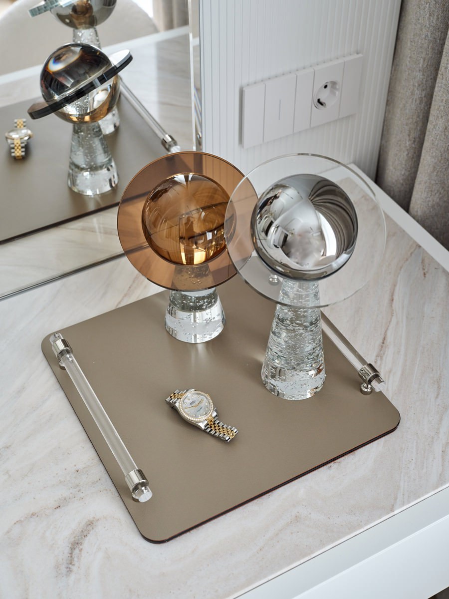 Для отдыха семьи с четырьмя детьми на берегу реки дизайнер Екатерина Реброва создала не просто временное жилье, а настоящий дом с продуманной планировкой и теплой атмосферой | Сетка — социальная сеть от hh.ru