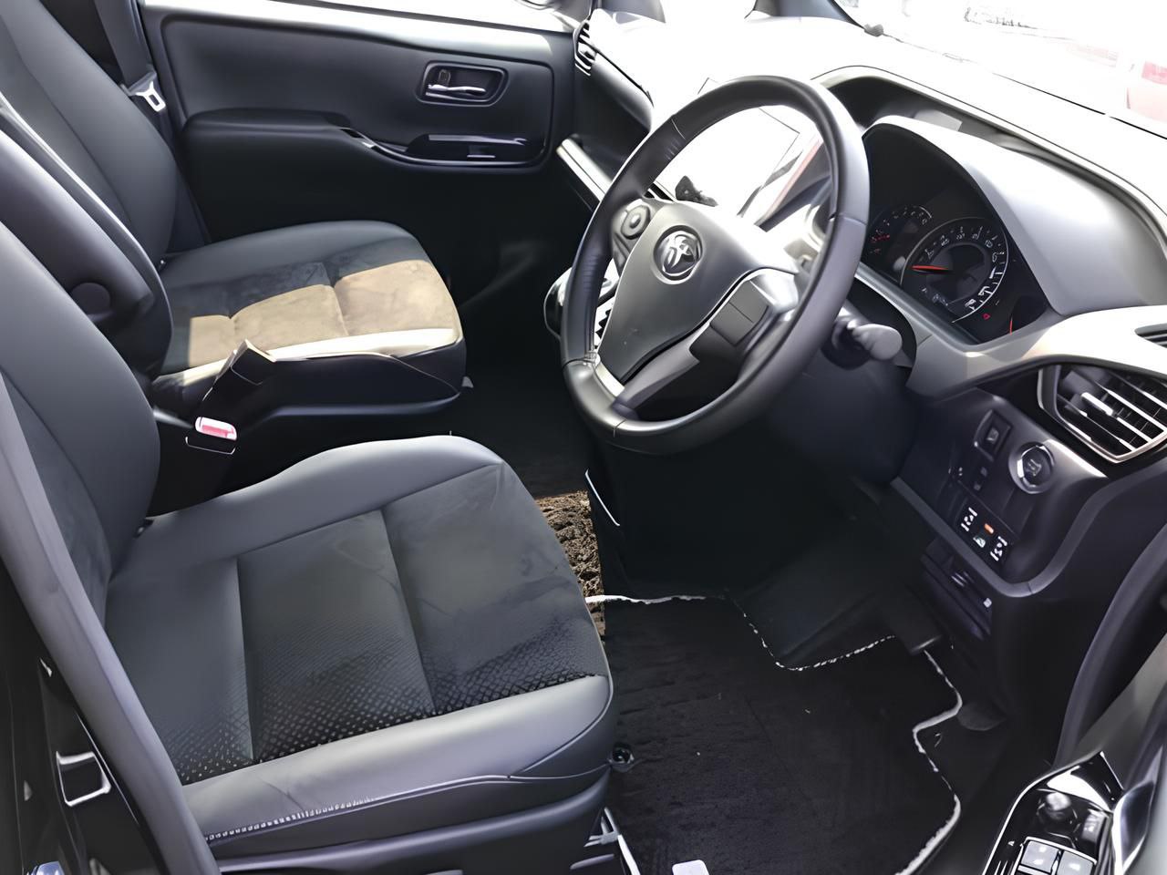 🚘Toyota Voxy ZS Kirameki III:
Семья может и распасться…
Но VOXY останется и в BlaBlaCar не пропадёшь😆
✅ 2021 год, пробег 36260 км
✅ Передний привод, городской комфорт
✅ Бензин 2 | Сетка — социальная сеть от hh.ru