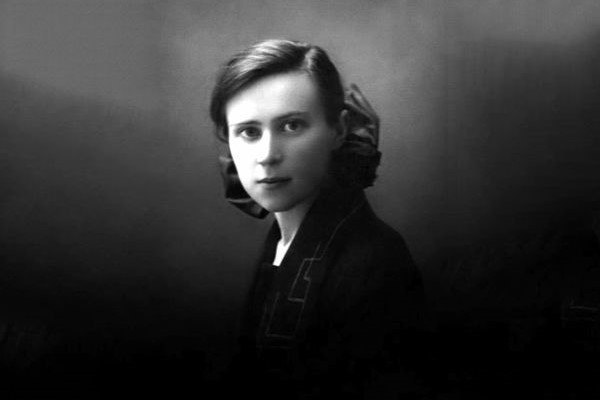 🖤 Блюма Зейгарник (1900–1988): девушка, на которой держится весь тикток
Думаю, что Блюма Вульфовна имеет одну из самых тяжелых судеб: родилась в Литве, золотая медалистка, признание за рубежом своего ... | Сетка — социальная сеть от hh.ru