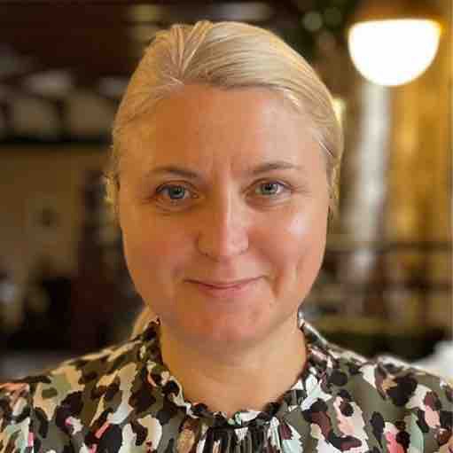 Ирина Дмитриева | Сетка — социальная сеть от hh.ru