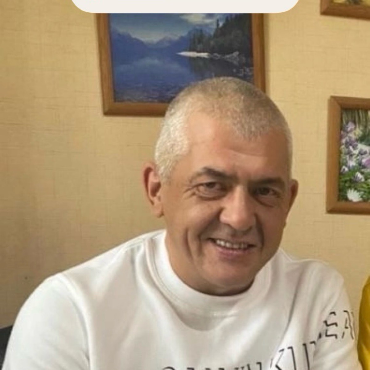 Анатолий Попов