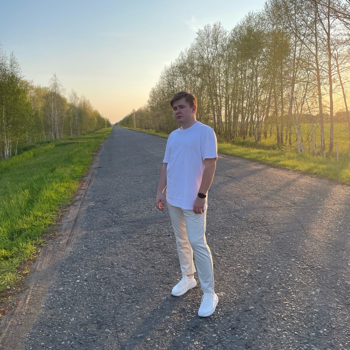 Денис Садыков