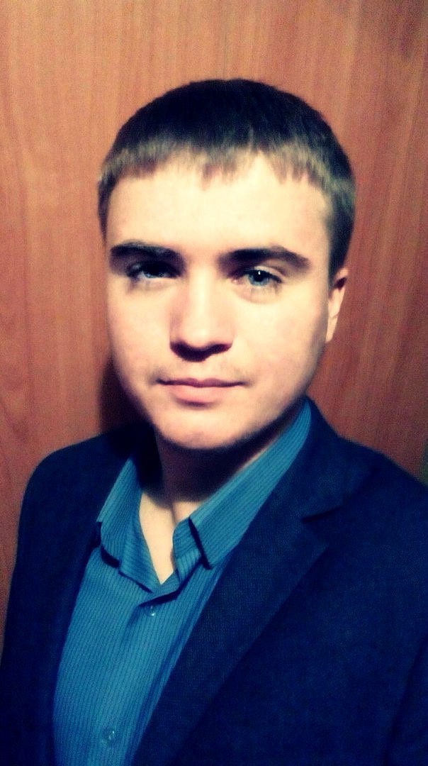 Алексей Иванов