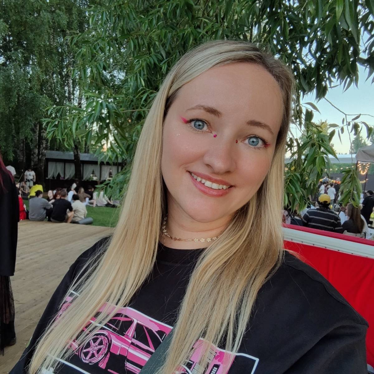 Network member avatar