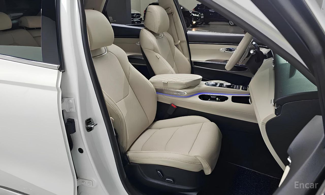 Genesis GV70
Бизнес-класс, который не орёт, а говорит с уважением
✅ 2021 год, пробег 35 802 км
✅ 2.5 бензин на 304 л.с | Сетка — социальная сеть от hh.ru