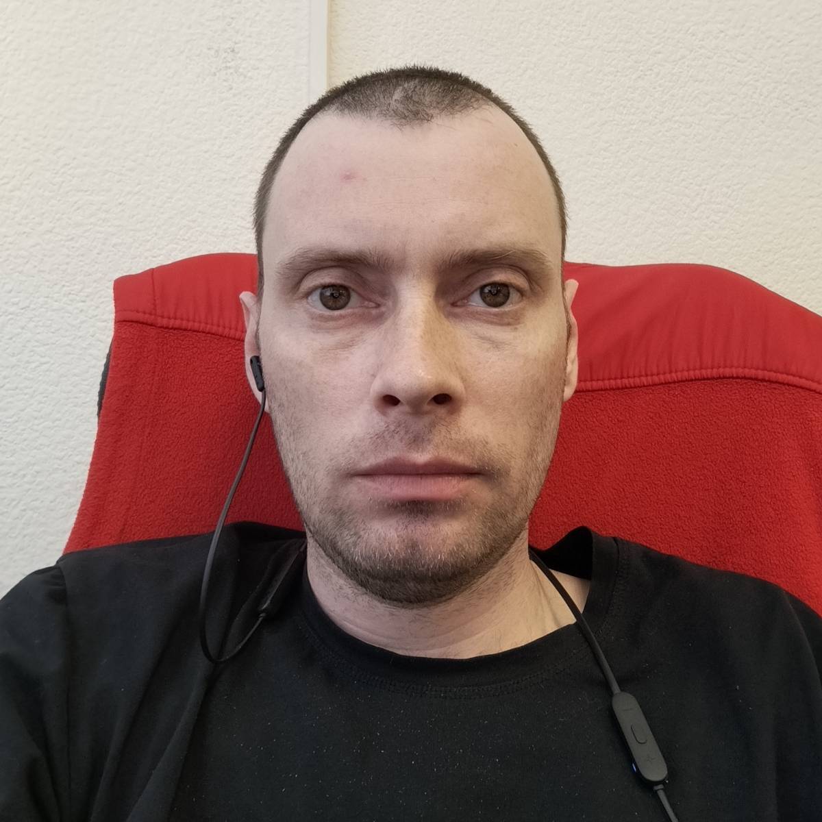 Александр Чикарин