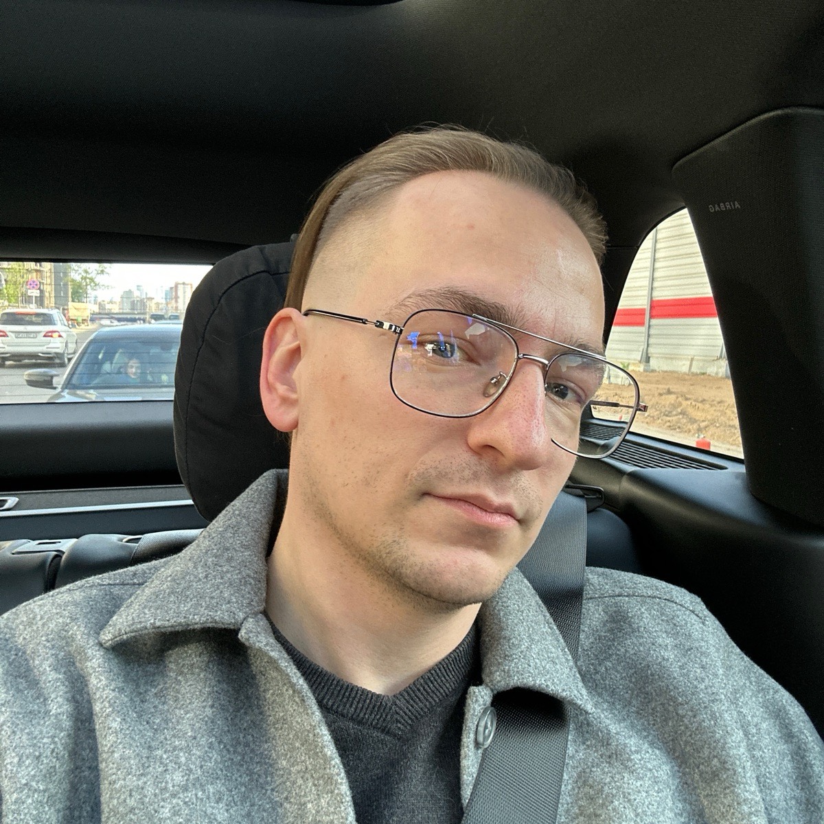 Ilian Malaidis | Сетка — социальная сеть от hh.ru