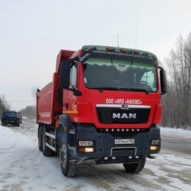 Влад Владов