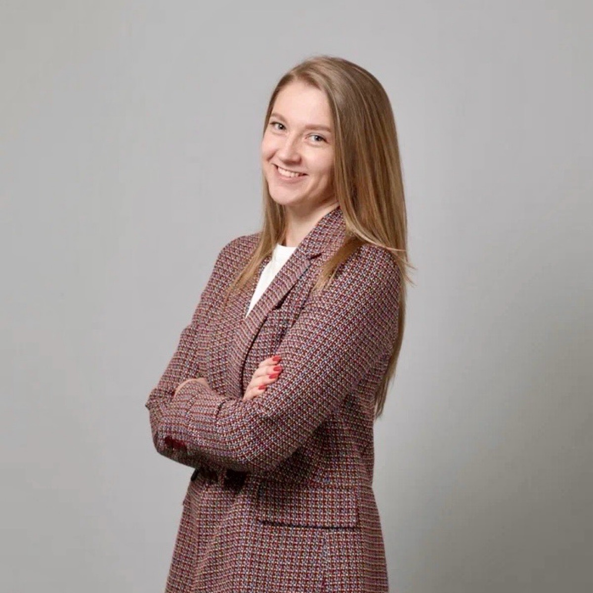 Надежда Дмитриева | Сетка — социальная сеть от hh.ru