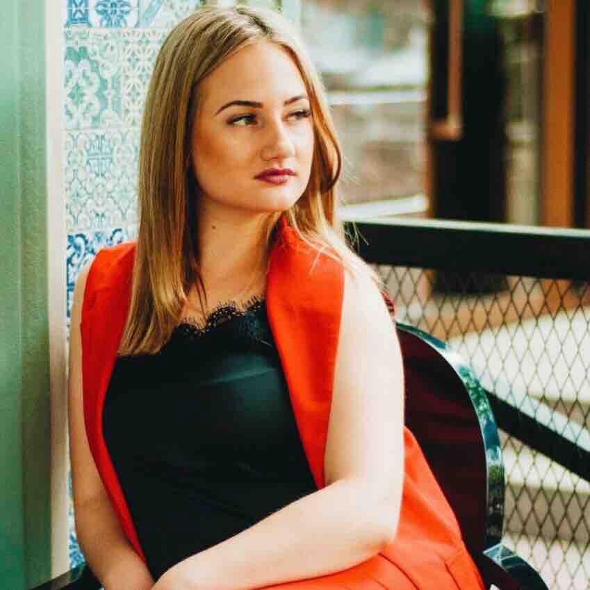 Елена Сезанаева | Сетка — социальная сеть от hh.ru