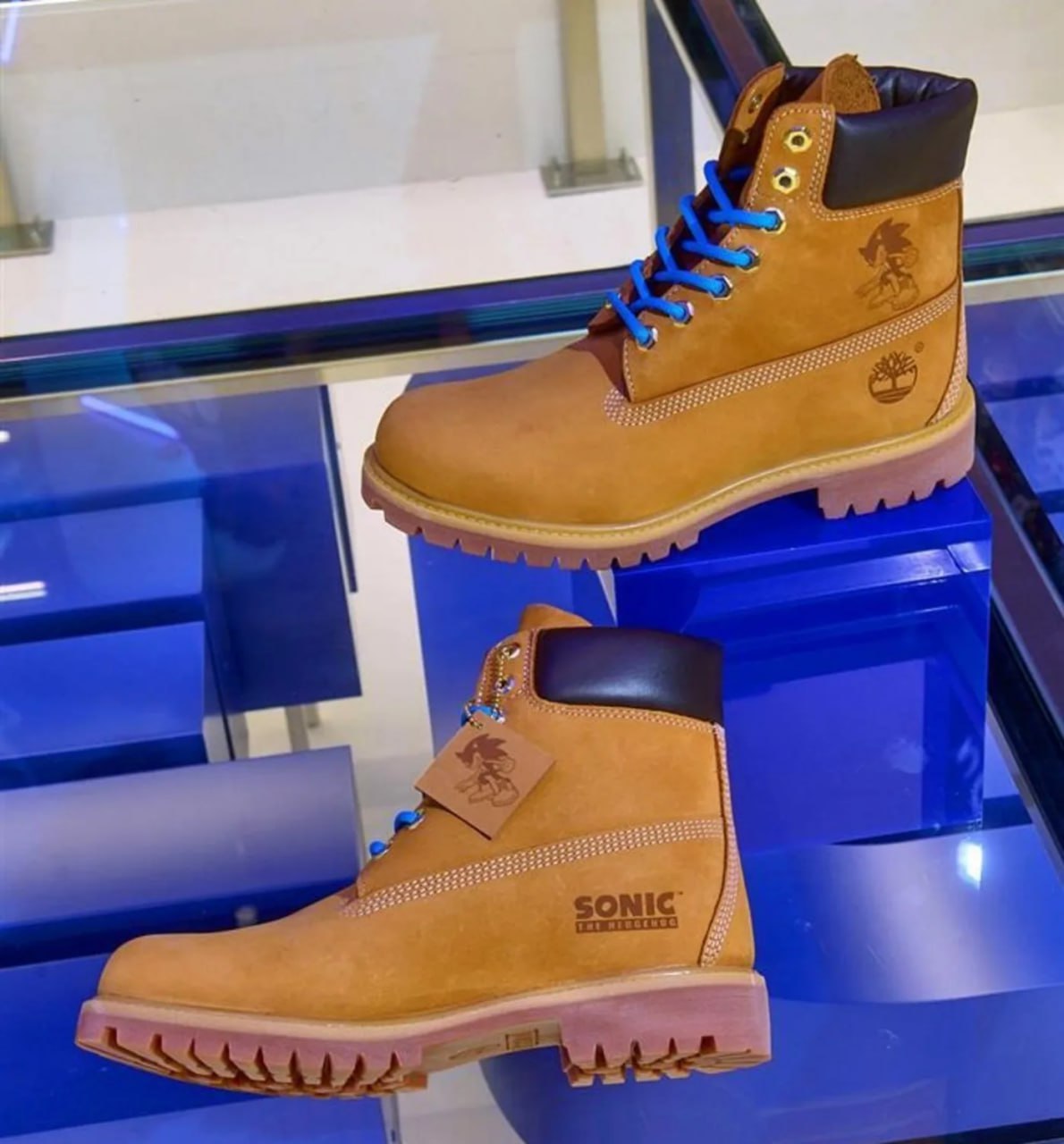 #disimon Геймерам только в радость!
Sega и Timberland объявили о коллаборации с Соником
В честь открытия нового флагманского магазина Sega в Токио компания запустила совместную коллекцию с брендом Tim... | Сетка — социальная сеть от hh.ru