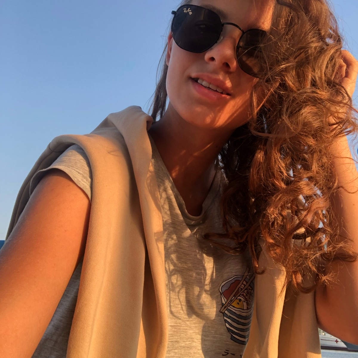 Полина Тихонова
