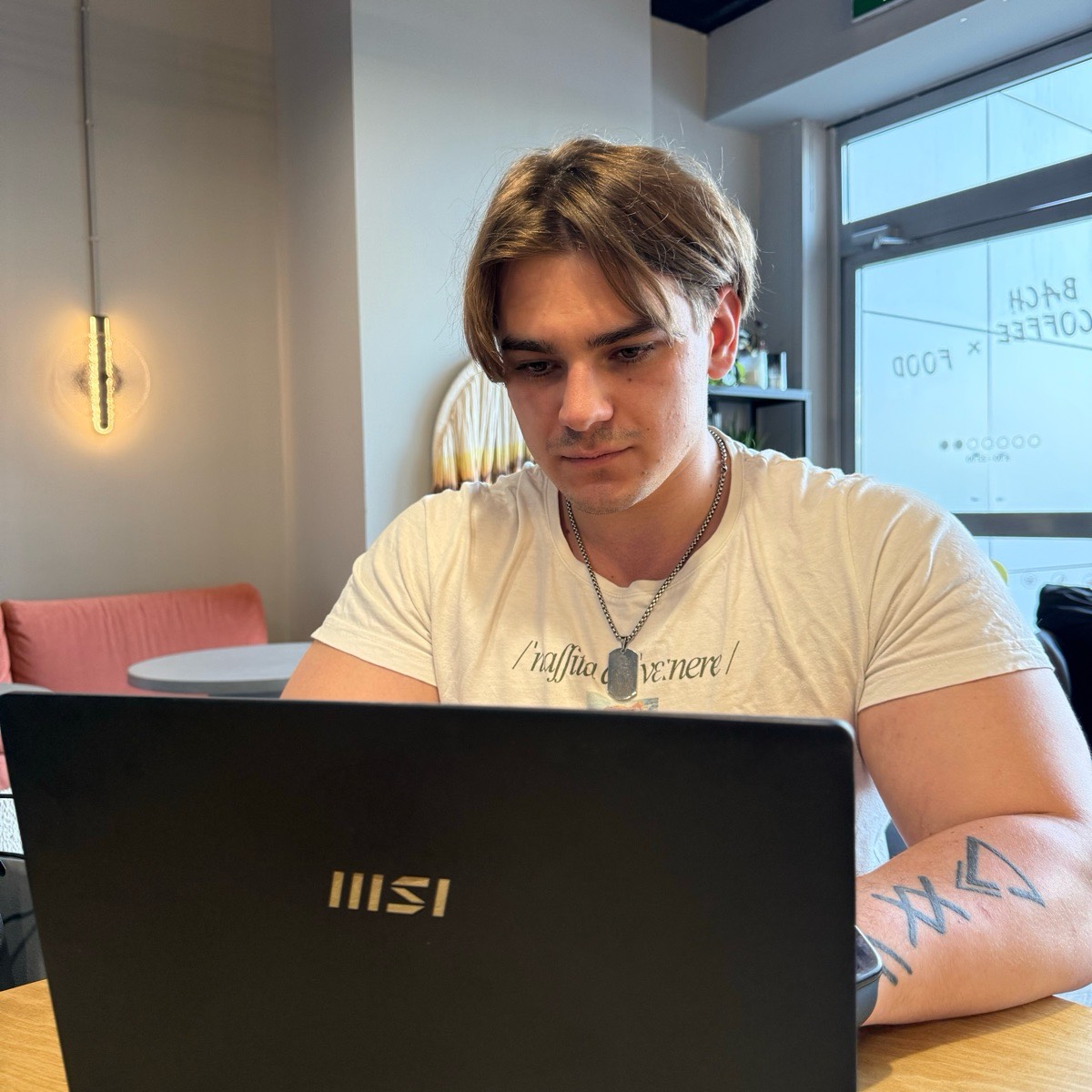 Network member avatar