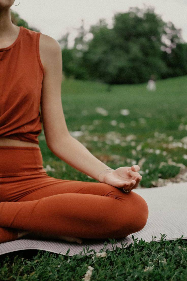 🧘🏼‍♀️Фестиваль йоги
10 августа 16:30-19:00
В программе:
⏺️хатха- и виньяса-йога
⏺️звуковая медитация, в которой соединятся флейты, диджериду, поющие чаши и другие этнические инструменты
⏺️яркое перфор... | Сетка — социальная сеть от hh.ru