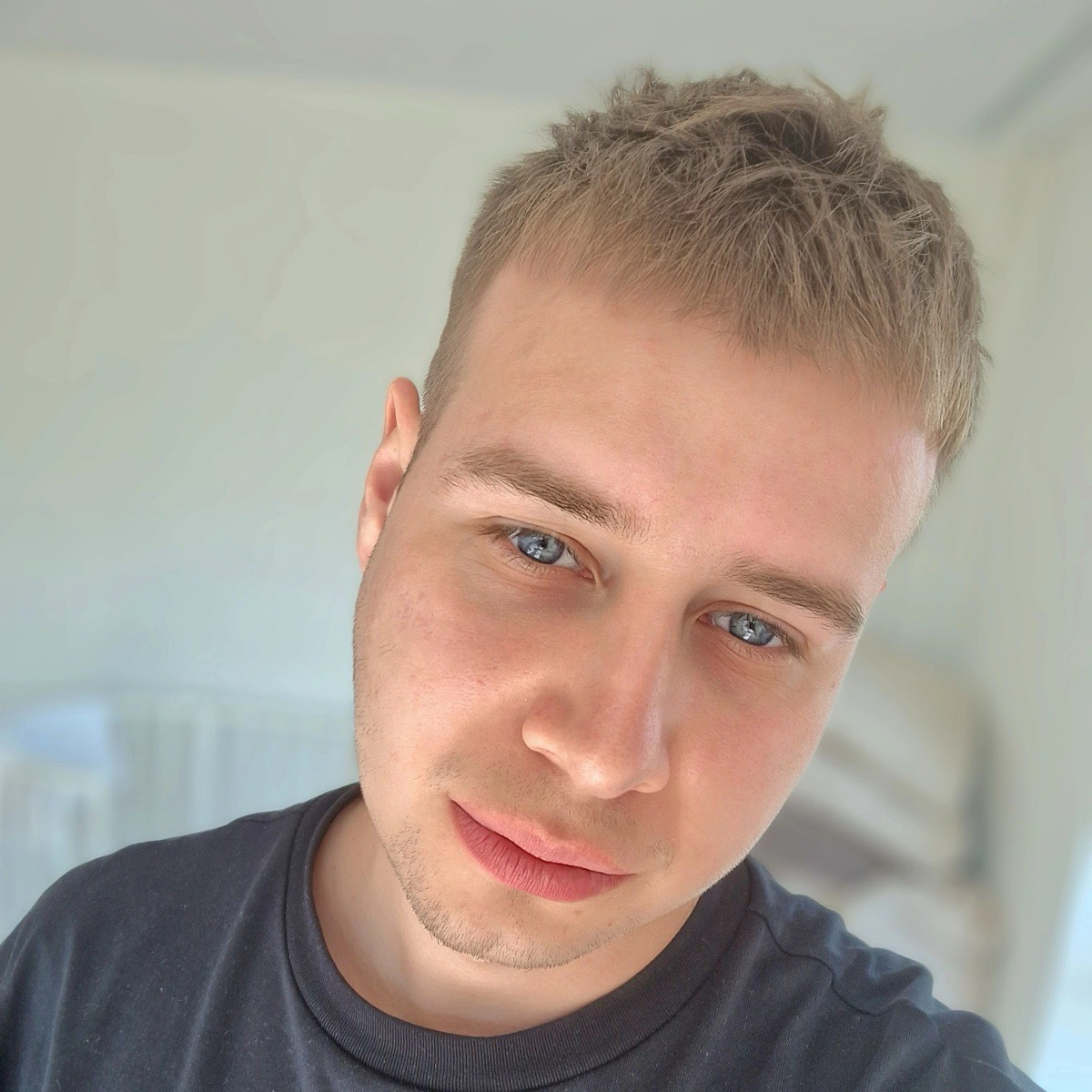 Александр Азаров