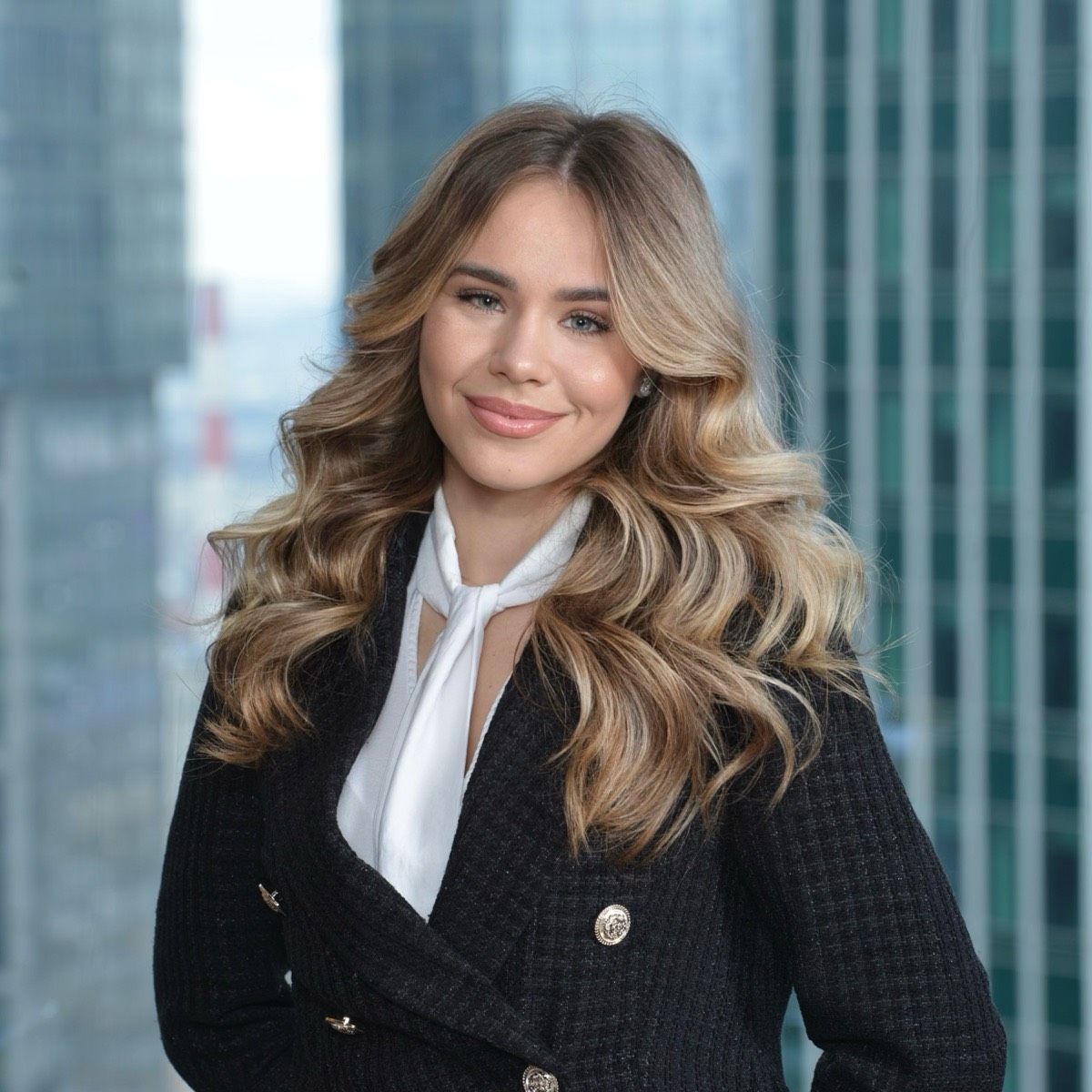 Ева Гузенко | Сетка — социальная сеть от hh.ru