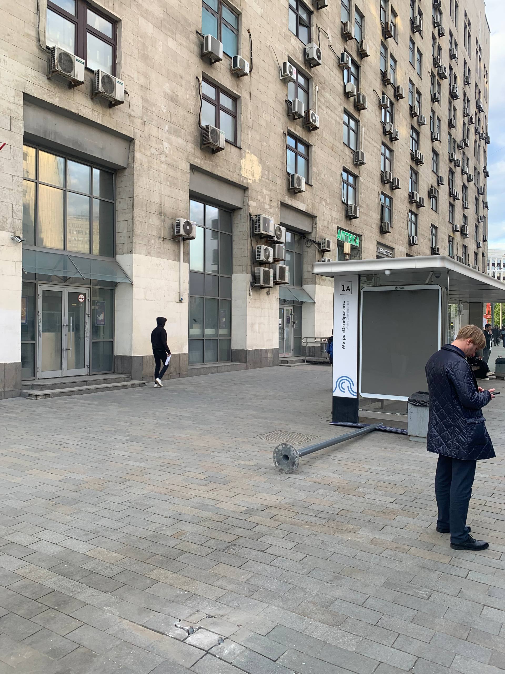 ⚡️Важно не сдаваться, если у вас не получилось с первого раза
В продуктовой аналитике мы привыкли считать, что данные — это факты, а значит правда всегда «говорит сама за себя» | Сетка — социальная сеть от hh.ru
