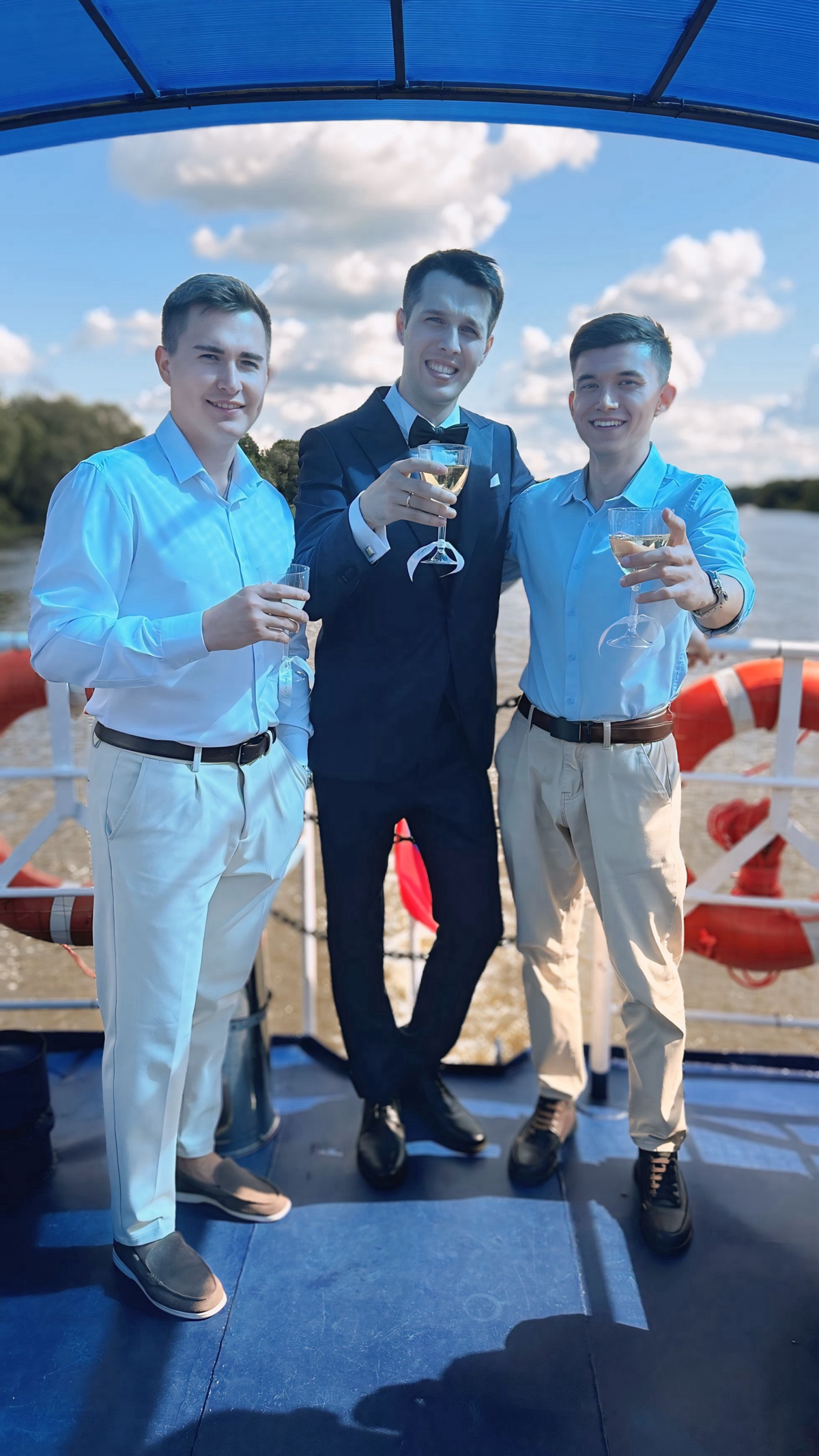 Семья — это там, где начинается настоящее счастье. | Сетка — социальная сеть от hh.ru