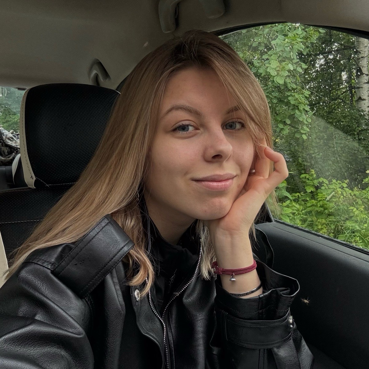 Полина Плотникова | Сетка — социальная сеть от hh.ru