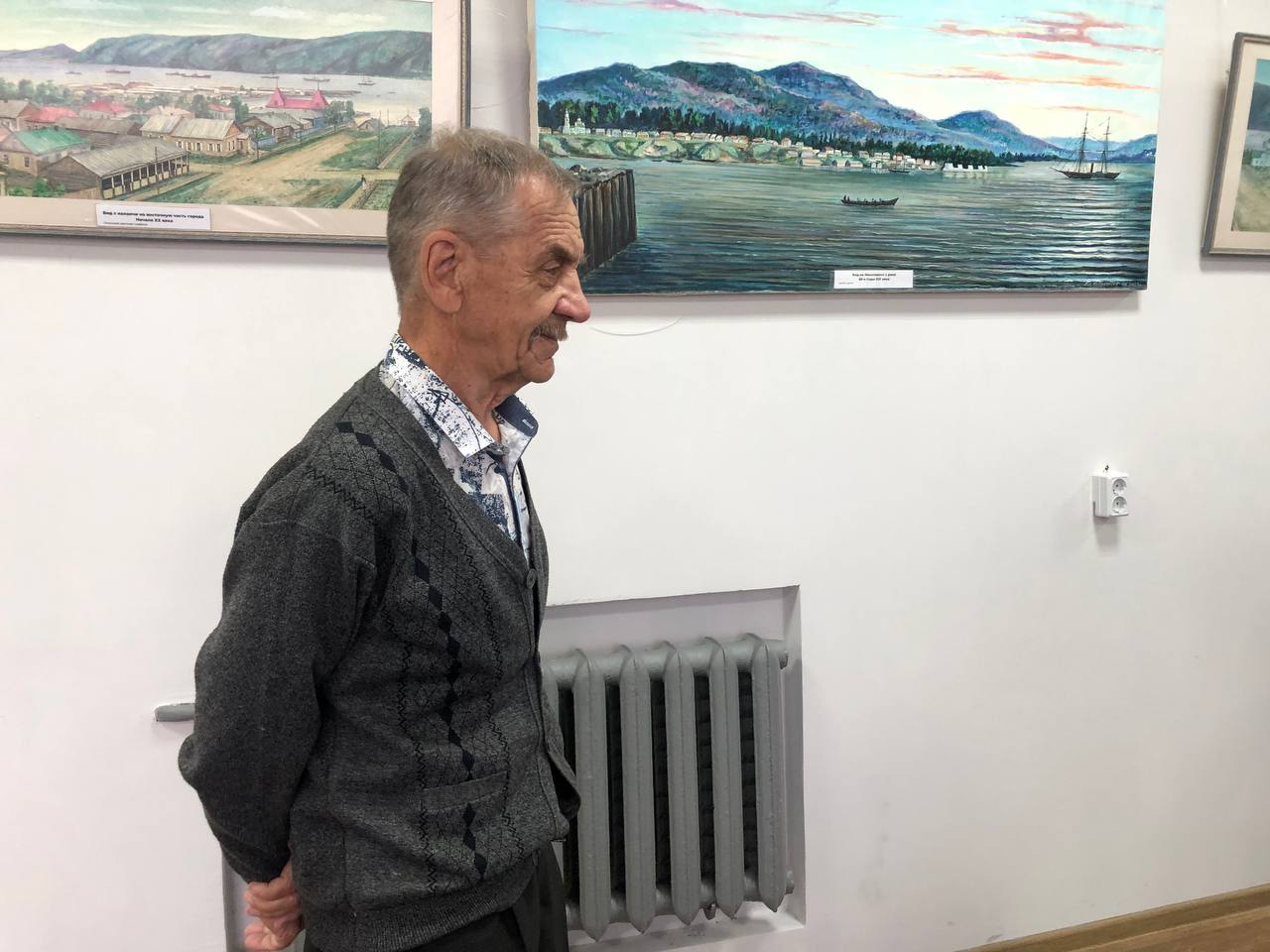 🏙️ «Первый город на Амуре» — так называется выставка графических и живописных работ Владимира Николаевича Новоструева, приуроченная к 175-летию основания Николаевска-на-Амуре | Сетка — социальная сеть от hh.ru