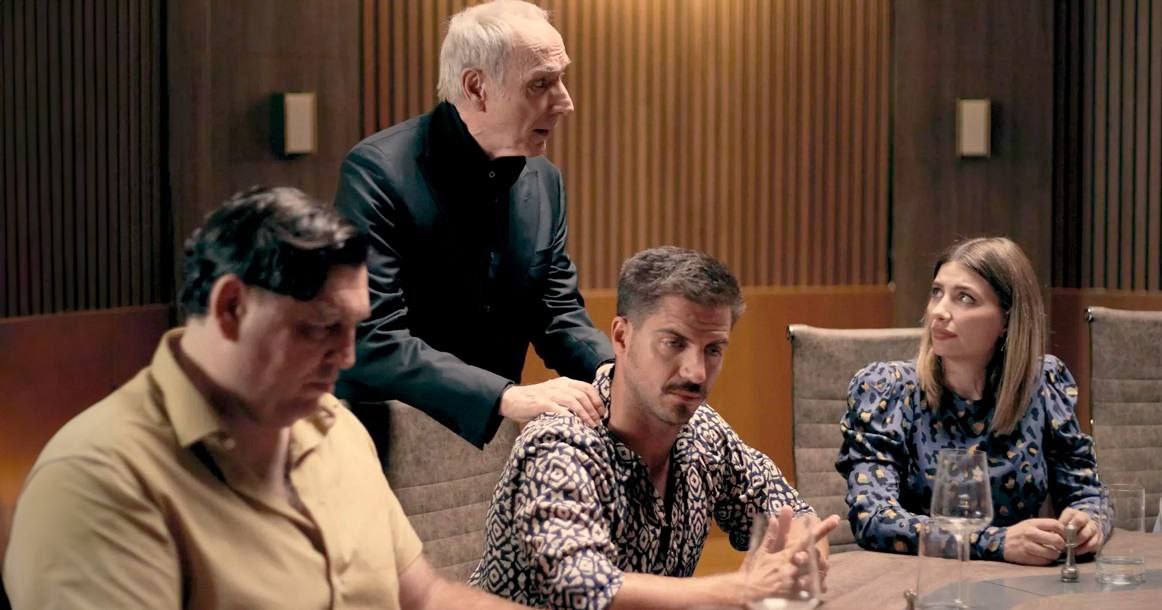 🔍 Испанский триллер «Оттенки» (Matices) - премьера 2025 года!
Привет, друзья.
По пути из Сочи домой посмотрели этот сериал, хочу его порекомендовать вам | Сетка — социальная сеть от hh.ru